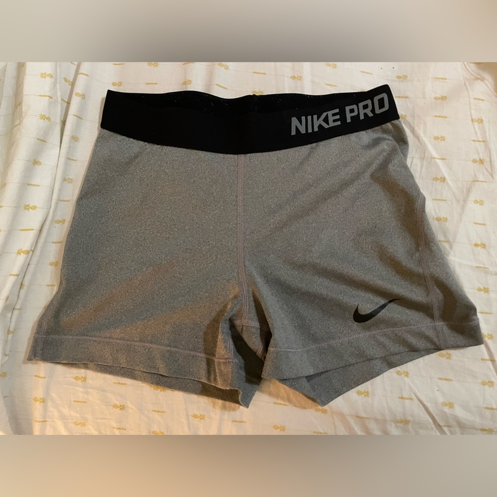 Grey Nike pro dry fit shorts